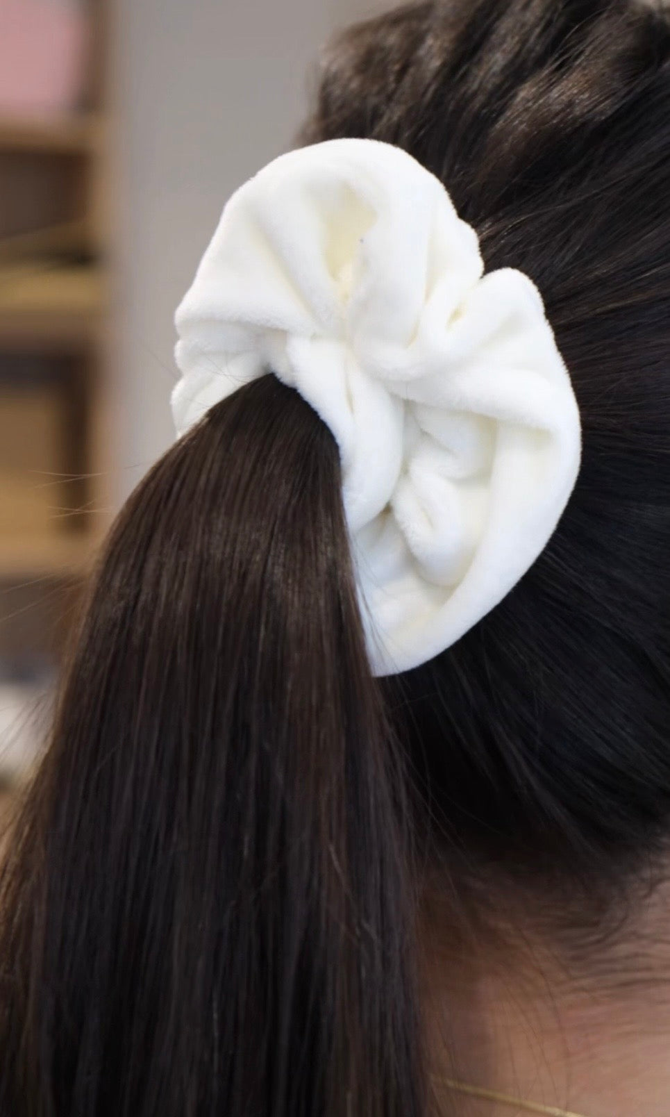 Borstvoedings scrunchie | fluffy